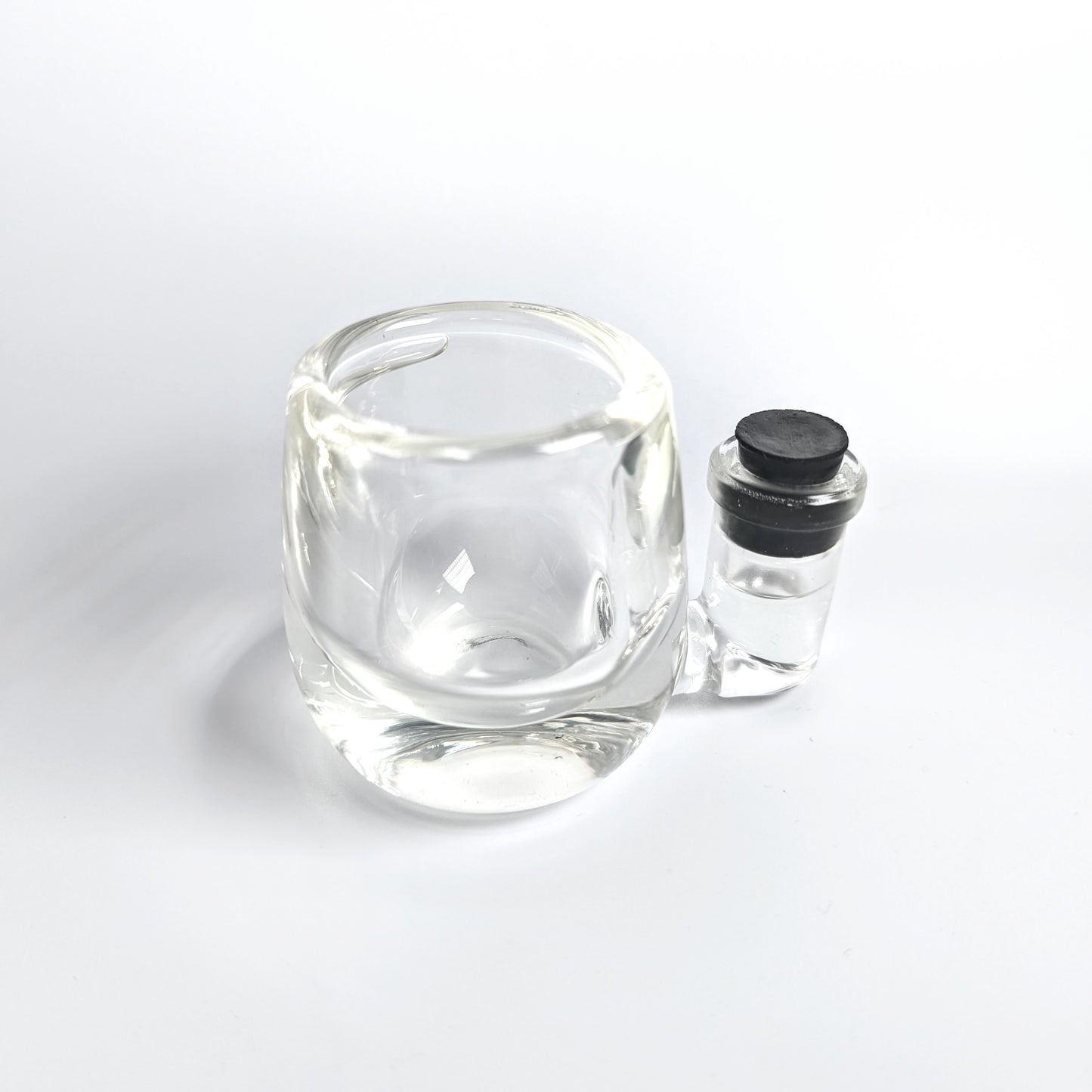 Glass Iso Station